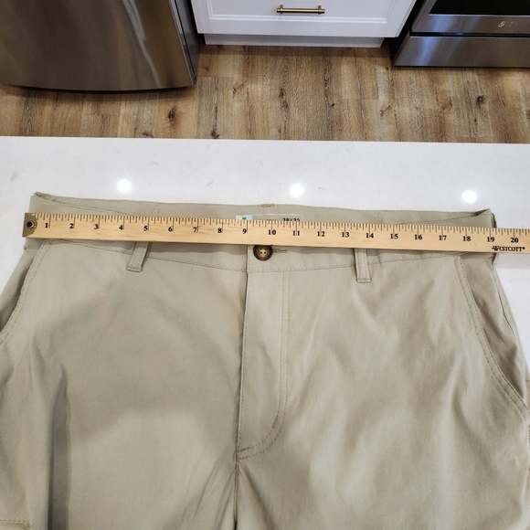 UB TECH Mens Pants Classic Fit Cream Nylon Hiking Golf Mens 38x32 (Actual 38x31) - Picture 10 of 14